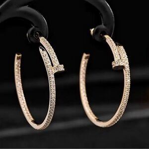 Nail Shiny Gold Hoop Earrings